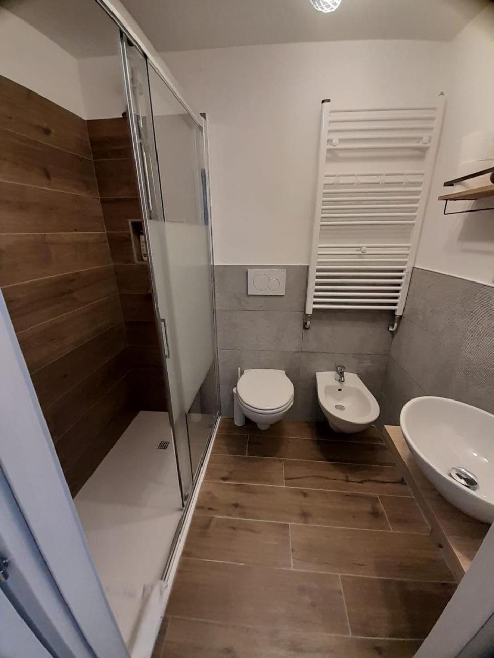 Casa Dell'Oca Apartment Pastrengo Ngoại thất bức ảnh